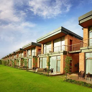 Taj Damdama & Spa, Gurugram Курортный комплекс Гургаон